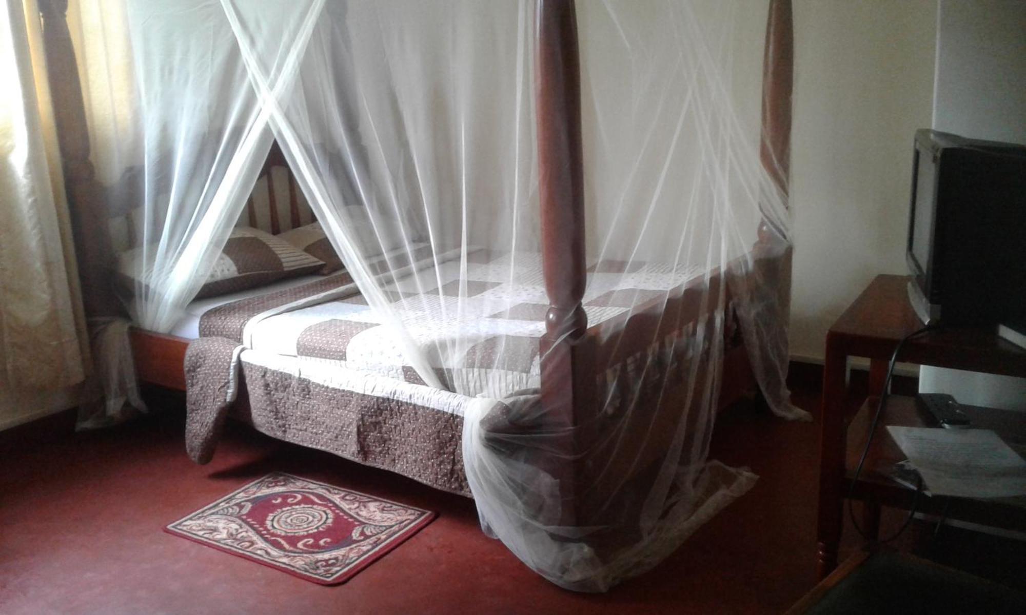 Skyway Hotel Entebbe Luaran gambar