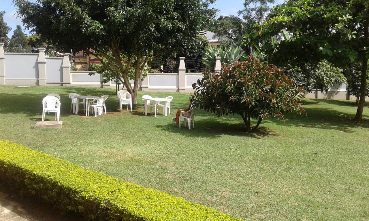 Skyway Hotel Entebbe Luaran gambar