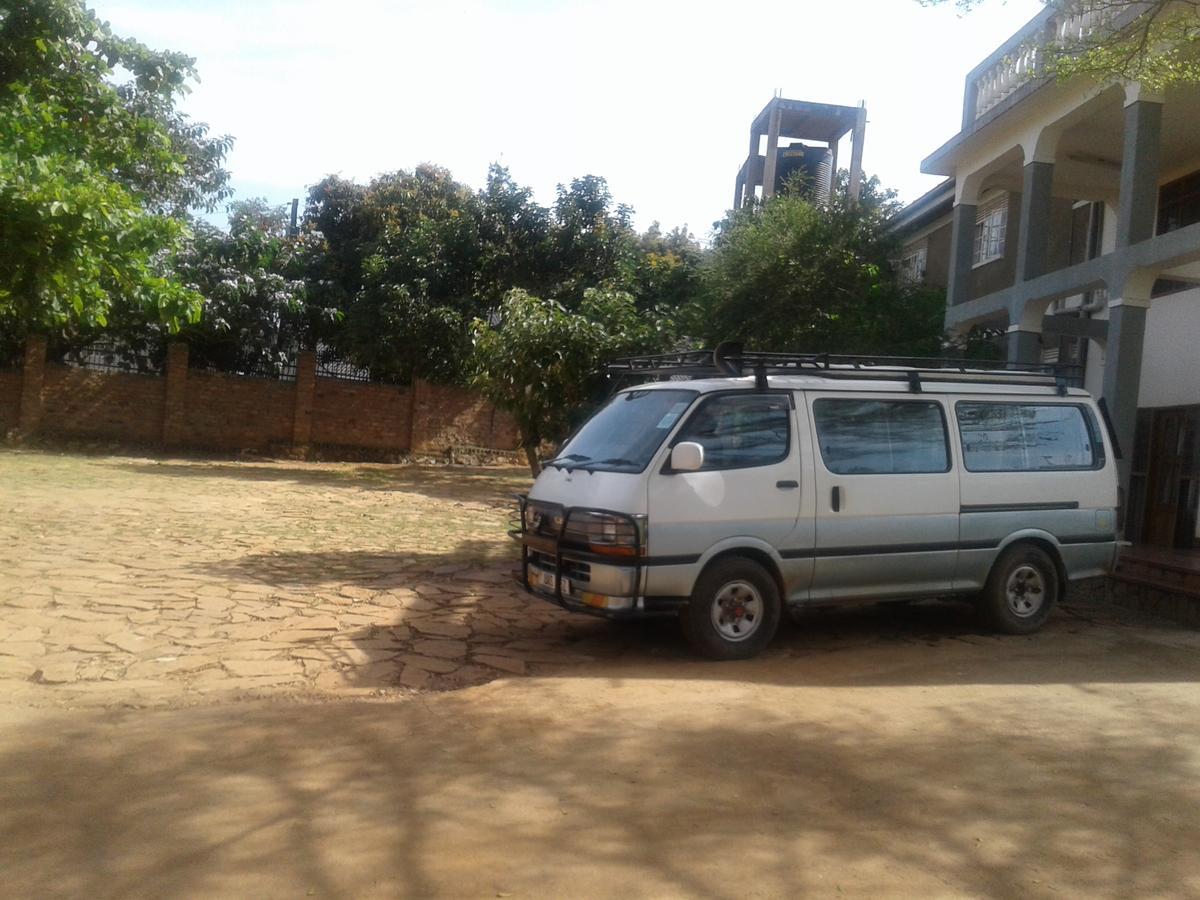 Skyway Hotel Entebbe Luaran gambar
